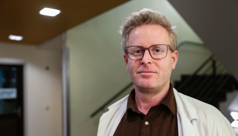 KRITISK: Apoteker Pål Espen Johannessen i Sjukehusapoteket i Bergen (på bildet) varslet tilsynsmyndighetene om situasjonen ved foretaket. KRITISK: Apoteker Pål Espen Johannessen i Sjukehusapoteket i Bergen (på bildet) varslet tilsynsmyndighetene om situasjonen ved foretaket.