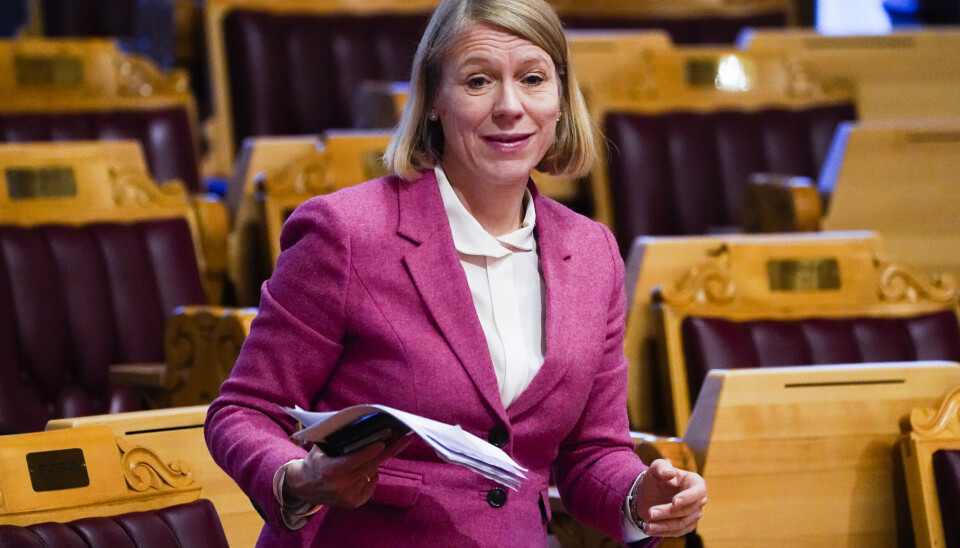 HELSEHJELP: Utenriksminister Anniken Huitfeldt (Ap) sier at Norge er en sentral bidragsyter til Ukraina. Rundt 1.000 pasienter og pårørende er evakuert fra landet med norsk hjelp. Rundt 300 av disse har ankommet Norge. HELSEHJELP: Utenriksminister Anniken Huitfeldt (Ap) sier at Norge er en sentral bidragsyter til Ukraina. Rundt 1.000 pasienter og pårørende er evakuert fra landet med norsk hjelp. Rundt 300 av disse har ankommet Norge.