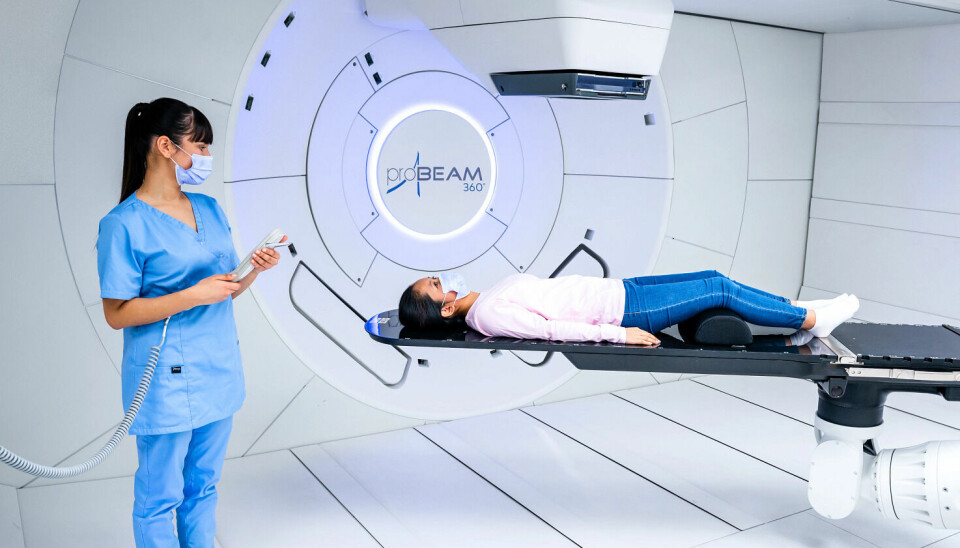 ENDRET LEVERING: Helseforetakene har blitt enige med leverandøren Varian om at de nye kreftsentrene skal få strålemaskiner med gantry-et ProBeam 360, som vist på bildet.