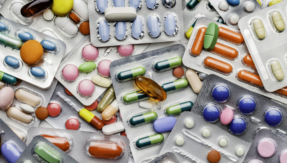 OVERMEDISINERING: Riktig bruk av antipsykotiske medikamenter er til hjelp for noen, men det å stimulere pasientenes egne indre krefter gjennom samtale, aktiviteter, musikk og selvstyrketrening tror vi er en bedre løsning for de fleste, skriver innsenderne. Illustrasjonsfoto: Getty Images OVERMEDISINERING: Riktig bruk av antipsykotiske medikamenter er til hjelp for noen, men det å stimulere pasientenes egne indre krefter gjennom samtale, aktiviteter, musikk og selvstyrketrening tror vi er en bedre løsning for de fleste, skriver innsenderne. Illustrasjonsfoto: Getty Images