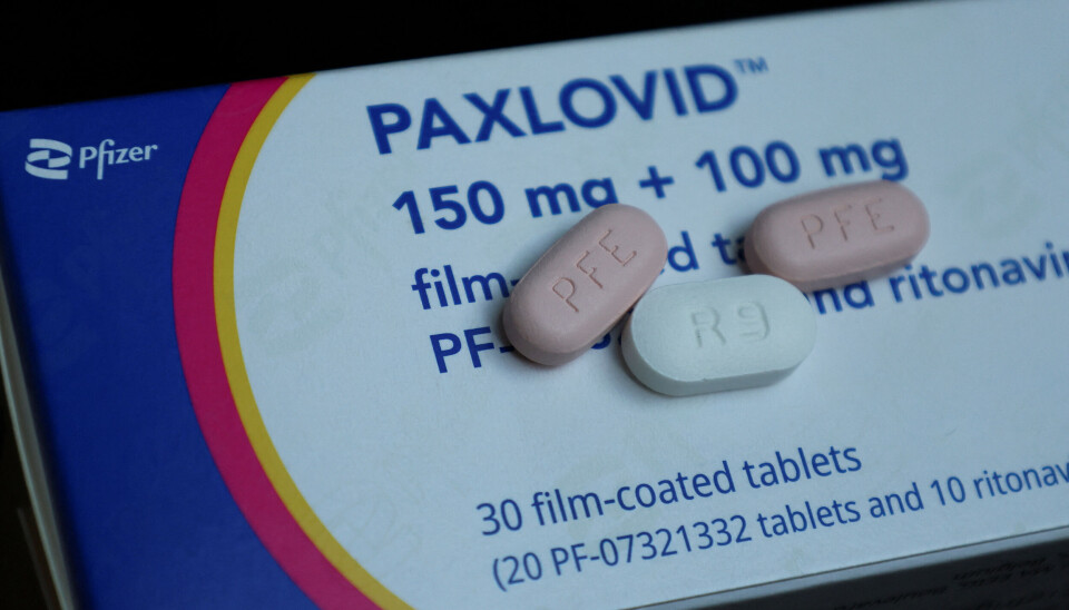 IKKE BARE AKUTT: Legemiddelet Paxlovid reduserer risikoen for alvorlig koronasykdom hos de med høy risiko for å bli alvorlig syke. Medisinen har blitt brukt i en akuttfase, men nå skal forskere undersøke om den også er effektiv mot langcovid. Foto: Terje Pedersen / NTB IKKE BARE AKUTT: Legemiddelet Paxlovid reduserer risikoen for alvorlig koronasykdom hos de med høy risiko for å bli alvorlig syke. Medisinen har blitt brukt i en akuttfase, men nå skal forskere undersøke om den også er effektiv mot langcovid. Foto: Terje Pedersen / NTB