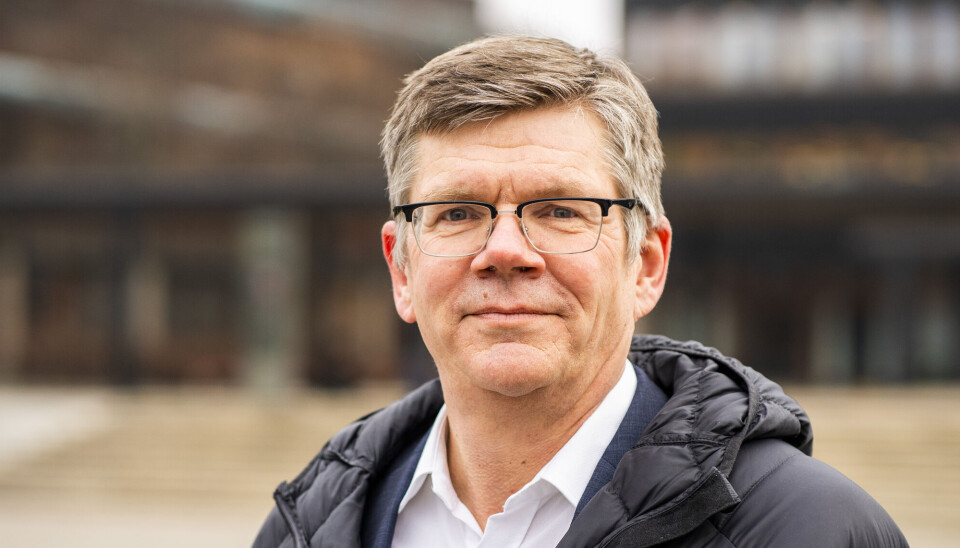 REDNINGSPLAN: Rektor ved Universitetet i Oslo Svein Stølen sier universitetet jobber med å se på hvordan Norsk senter for molekylærmedisin kan videreføres til tross for mindre ressurser enn før.