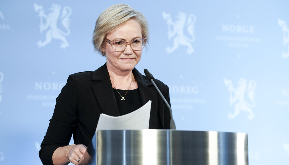 VURDERER ANKE: Avtroppende helse- og omsorgsminister Ingvild Kjerkol vurderer fortsatt om hun skal anke avgjørelsen om å annullere hennes masteroppgave fra 2021, Foto: Cornelius Poppe / NTB