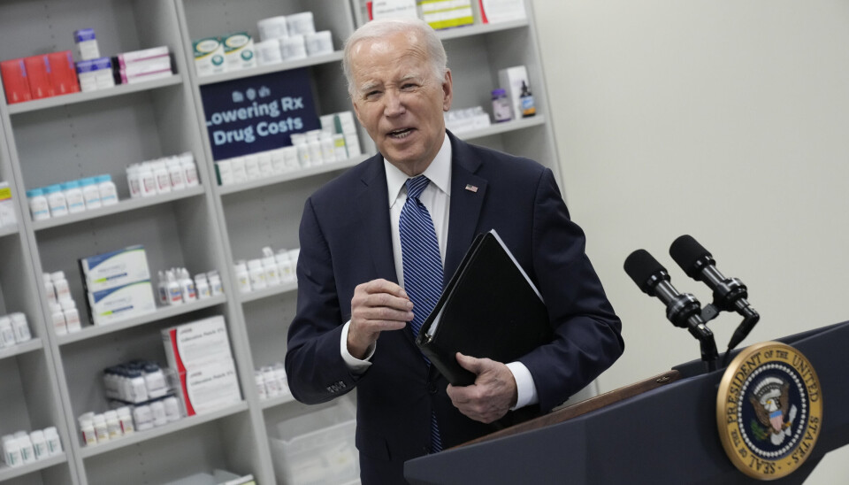 AVTALE: Joe Biden har landet en avtale med legemiddelprodusenter om å kutte prisen på ti viktige legemidler. Her fra en pressekonferanse i 2023.