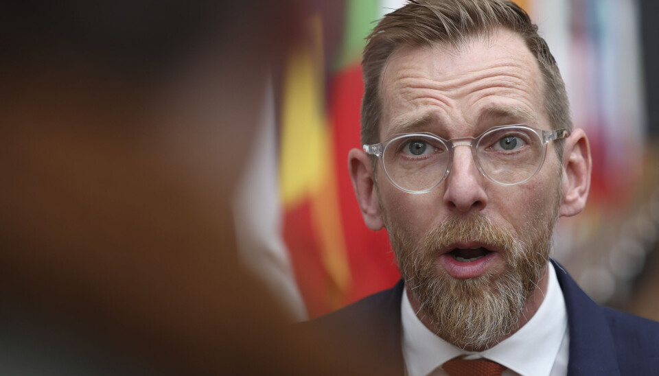 Sveriges sosialminister Jakob Forssmed sier at den svenske regjeringen skal klassifisere marburg som en samfunnstruende sykdom.