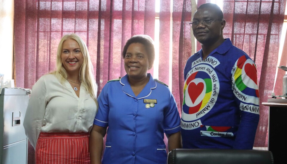 YRKESSTOLTHET: Man skal ikke kimse av stoltheten det gir å ta på seg uniformen med stjerner i Malawi. Det handler om å vise frem kunnskap og utdanningsnivå, skriver Lill Sverresdatter Larsen.