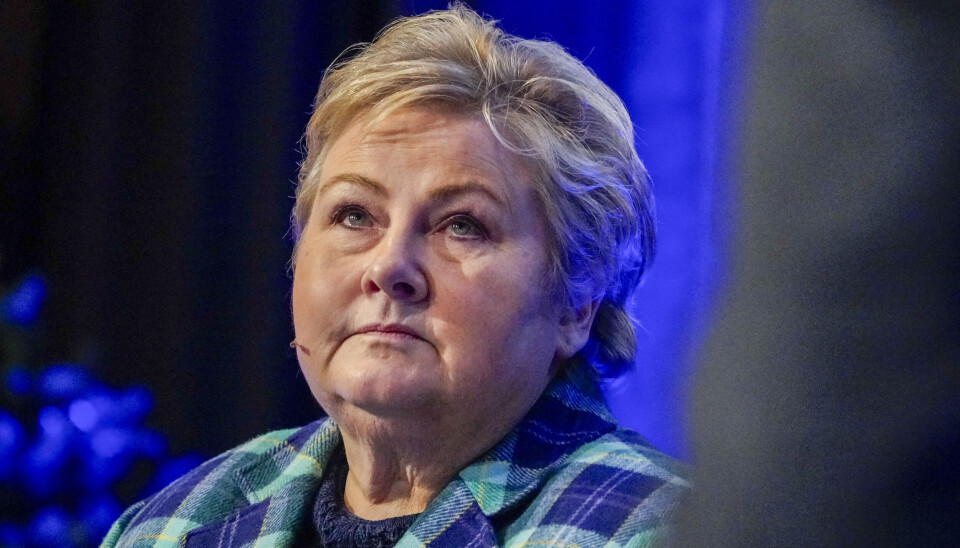 ALTERNATIV: Høyre legger onsdag fram sitt alternative budsjett. Partileder Erna Solberg vil bruke en halv milliard kroner på at staten skal kjøpe ledig kapasitet hos private for å få ned helsekøene. Foto: Ole Berg-Rusten / NTB