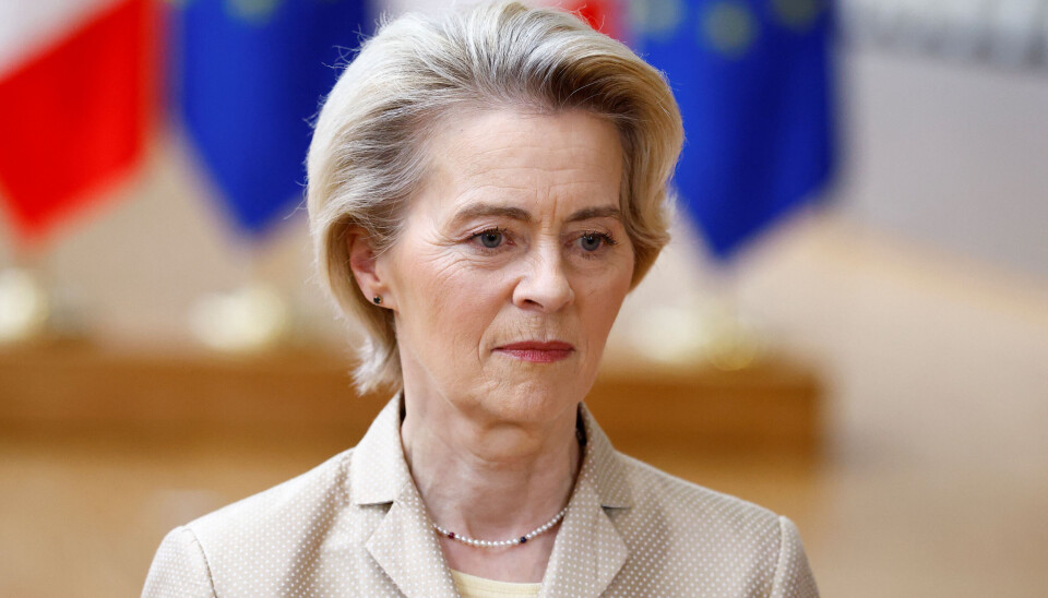 PRESIDENTFORSLAG: EU-kommisjonens president Ursula von der Leyen skal ha nevnt muligheten for å bruke koronamidler på et møte i partigruppa EPP tirsdag, ifølge flere kilder.