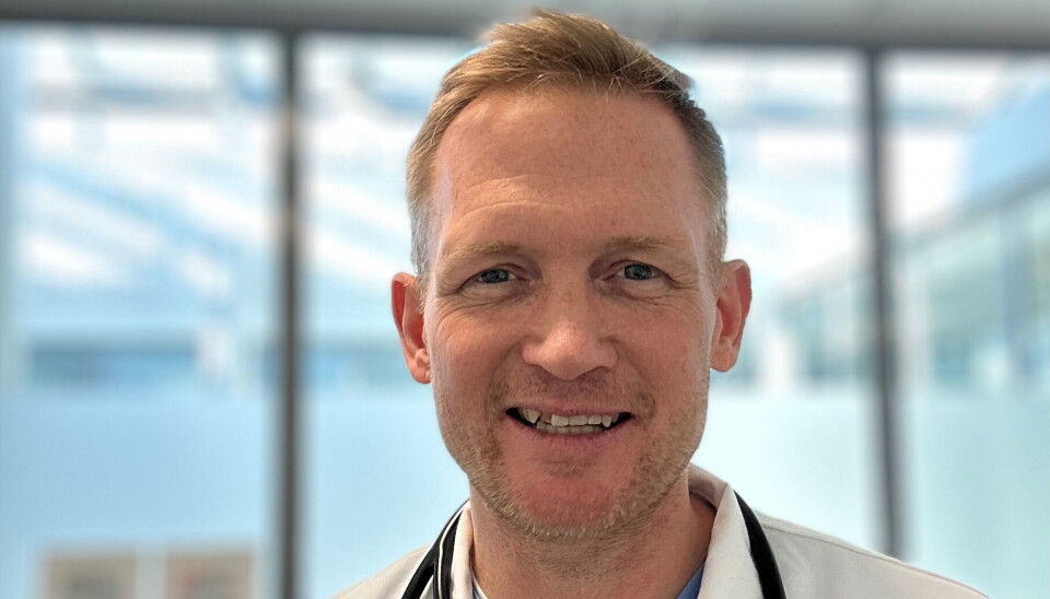 OPPSIKTSVEKKENDE: Det er mildt sagt oppsiktsvekkende når helseministeren foreslår at kommuner skal kunne opprette parallelle helsetjenester – hvis fastlegene «ikke har kapasitet» – og det signaliseres at «vi ikke henger med», skriver Jonas Carsten Jeppesen