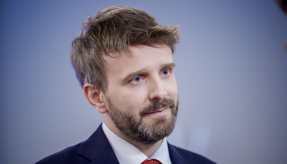 VAR DET HAN SA: Antallet ventende var 215.000 i mars. – Nå skjer det vi har sagt kom til å skje, sier helseminister Jan Christian Vestre.