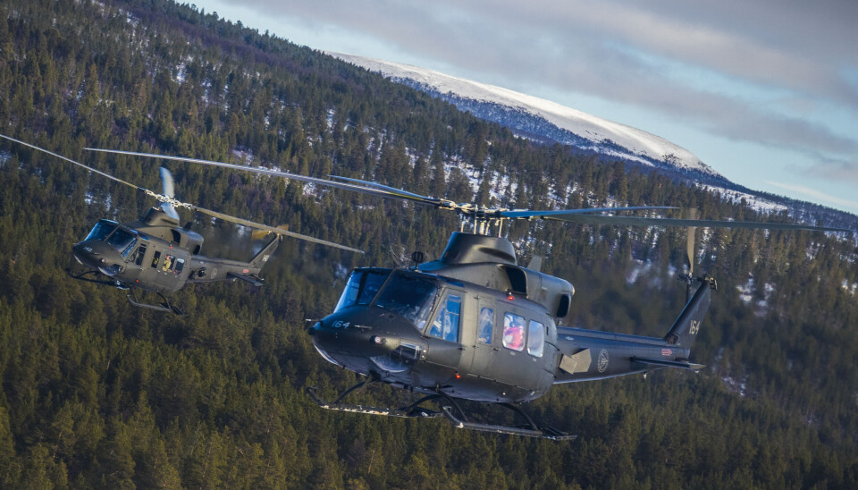 To av forsvarets Bell helikoptre. Arkivfoto. Foto: Heiko Junge / NTB